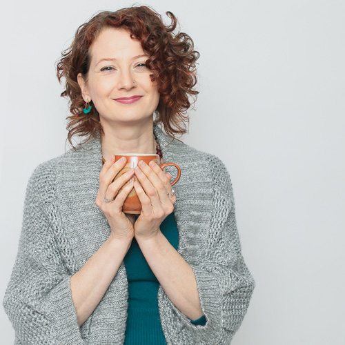 Emma-Louise Elsey Holding Mug
