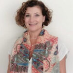 Roxana Orellana Headshot