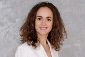 Olga Riabushenko Headshot Featured Image